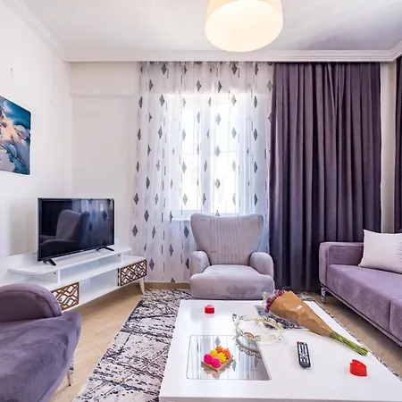 Assos Apart: Havuzlu Sitede Tamami Sizin 2 Oda 1 Salon Daire Belek