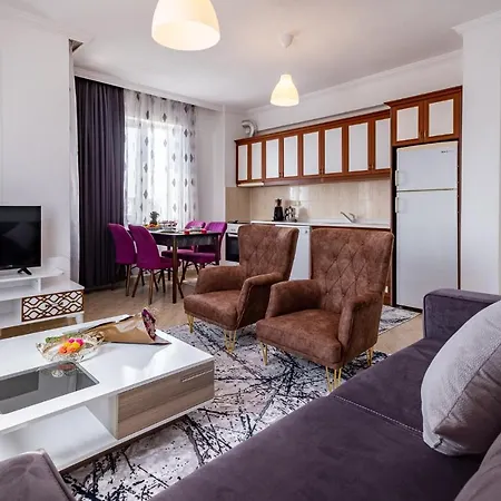 Assos Apart: Havuzlu Sitede Tamami Sizin 2 Oda 1 Salon Daire * Belek
